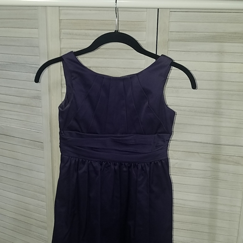 Dress - Picture 2 of 6